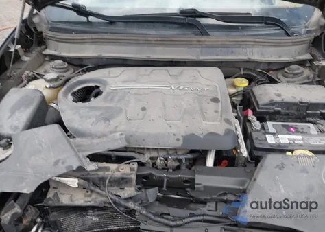 2015 Jeep Cherokee Limited z USA, uszkodzony, nr VIN 1C4PJMDS9FW534439